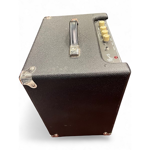 Used Fender Rumble 25 25W 1x8 Bass Combo Amp