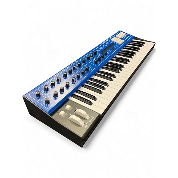 Used Behringer Wave Synthesizer