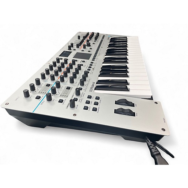 Used Roland Gaia SH01 37 Key Synthesizer | Guitar Center