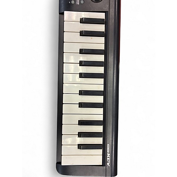 Used KORG Micro Key Portable Keyboard