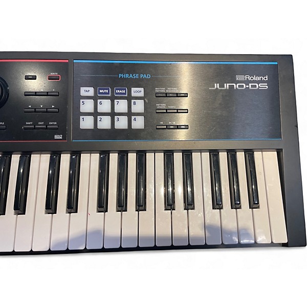 Used Roland JUNO DS 61 Stage Piano