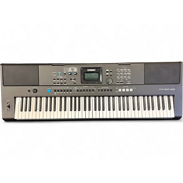 Used Yamaha PSR EW425 Keyboard Workstation