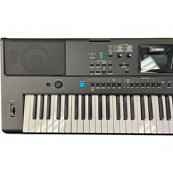 Used Yamaha PSR EW425 Keyboard Workstation