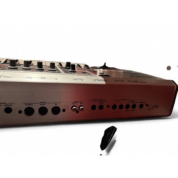 Used Roland Fantom X6 Keyboard Workstation