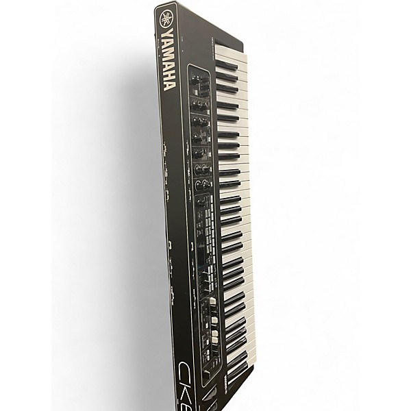 Used Yamaha ck61 Portable Keyboard