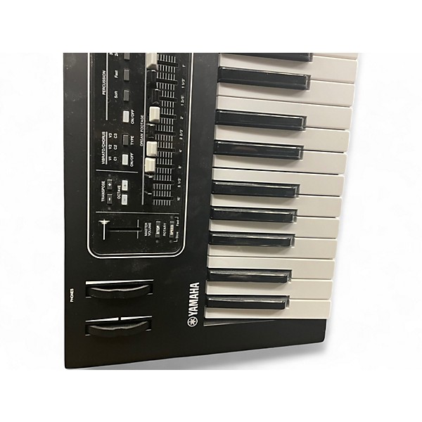 Used Yamaha ck61 Portable Keyboard