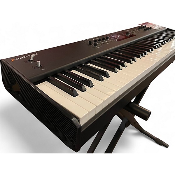 Used Studiologic Numa X 73 Stage Piano