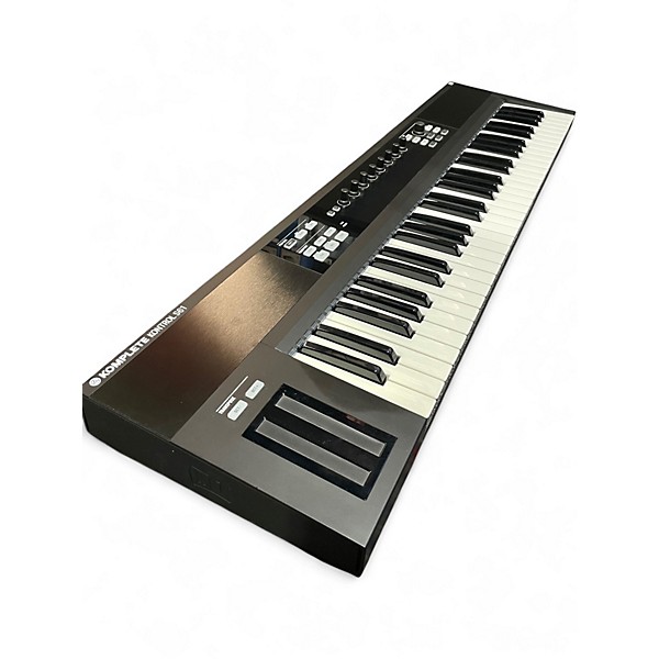Used Native Instruments Komplete Kontrol S61 MIDI Controller