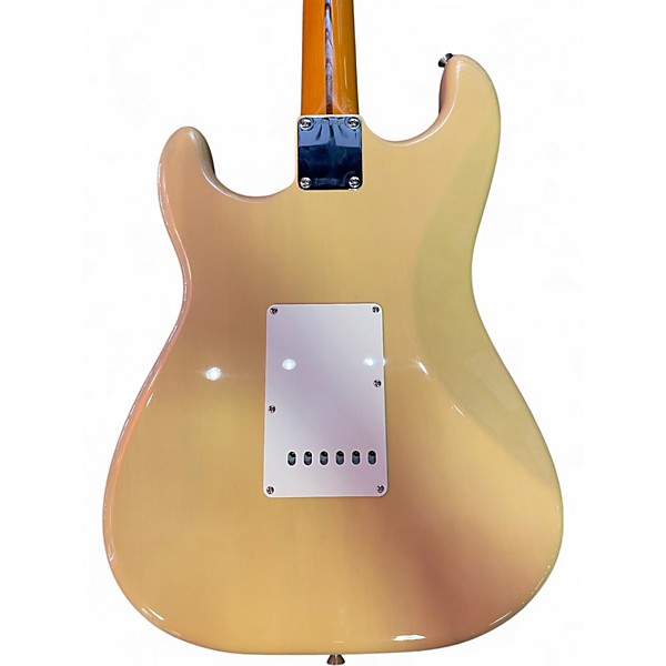 Used Fender 1957 American Vintage II Stratocaster 1957 Vintage Blonde Solid Body Electric Guitar