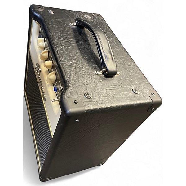 Used Bugera V5 5W 1X8 Tube Guitar Combo Amp