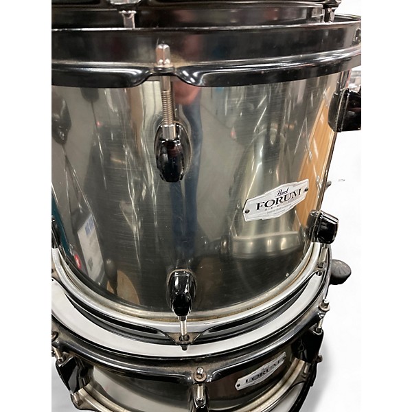 Used Pearl 5 Piece Forum Silver Drum Kit
