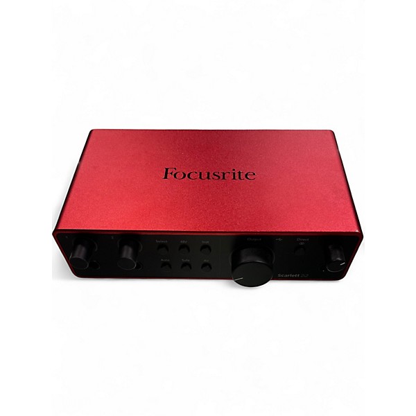 Used Focusrite Scarlett 2i2 Gen4 Audio Interface