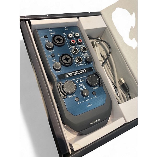 Used Zoom U-44 Audio Interface