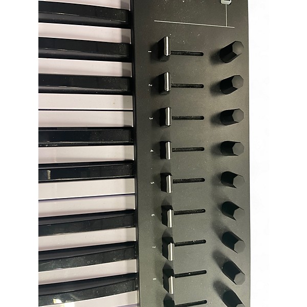 Used Arturia Keylab Essential 49MK3 MIDI Controller