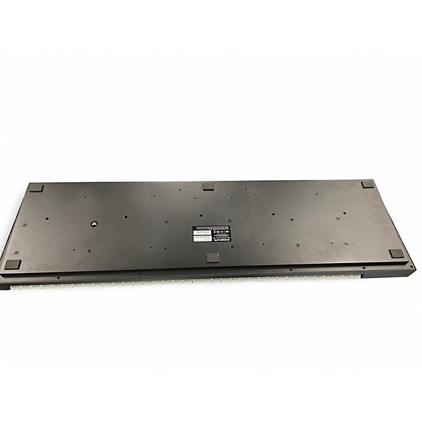 Used Native Instruments Komplete Kontrol S61 MKII MIDI Controller