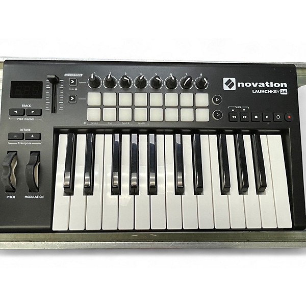 Used Novation launchkey25