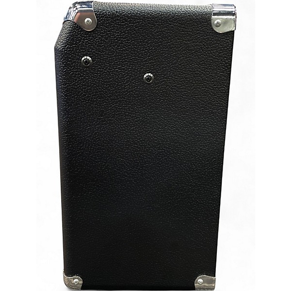 Used Behringer ULTRATWIN 210 Guitar Cabinet