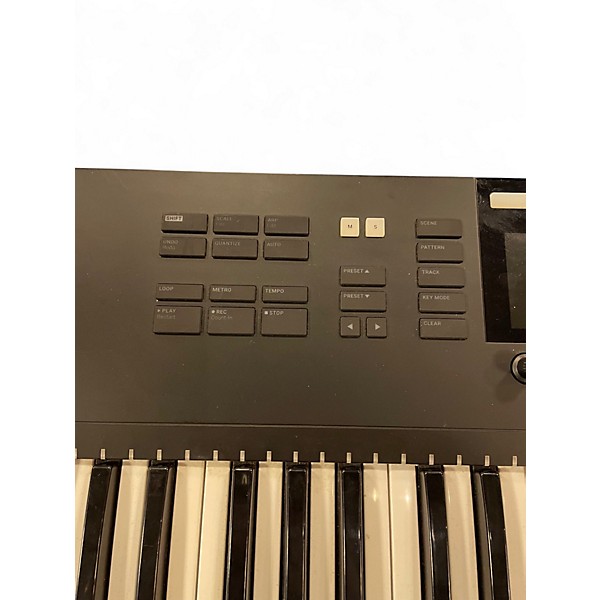 Used Native Instruments Komplete Kontrol S49 MIDI Controller