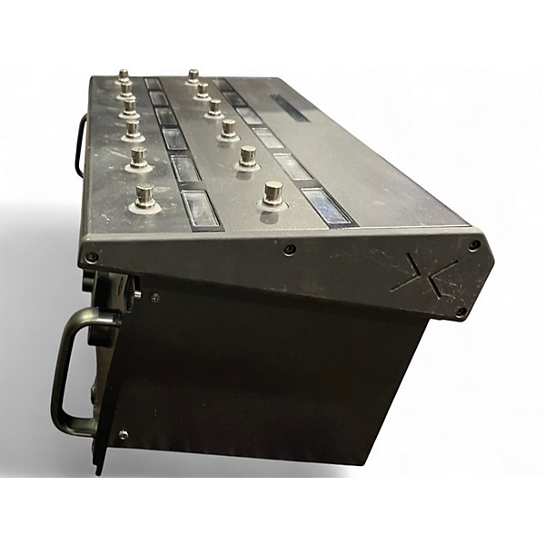 Used Line 6 HELIX RACK Effect Processor