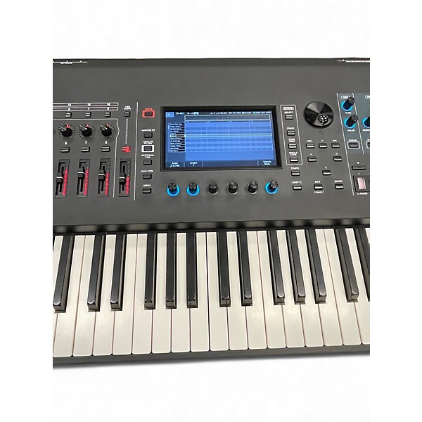 Used Roland FANTOM 8 EX Keyboard Workstation