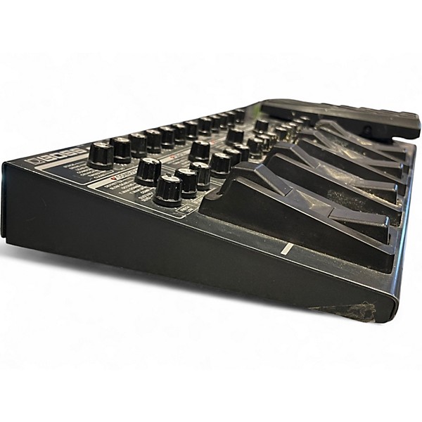 Used BOSS ME80 Guitar Multi Effect Processor