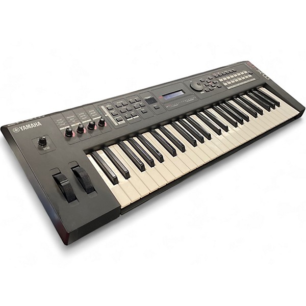 Used Yamaha MX49 49 Key Keyboard Workstation