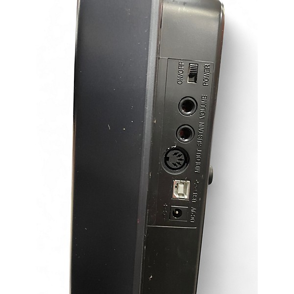 Used M-Audio Keystation 88ES MIDI Controller