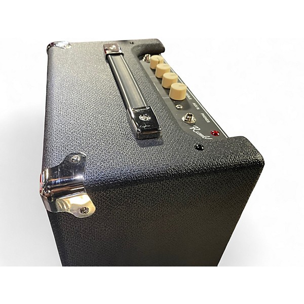 Used Fender Rumble 15 15W 1X8 Bass Combo Amp