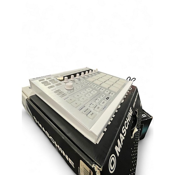 Used Native Instruments Maschine MKII MIDI Controller