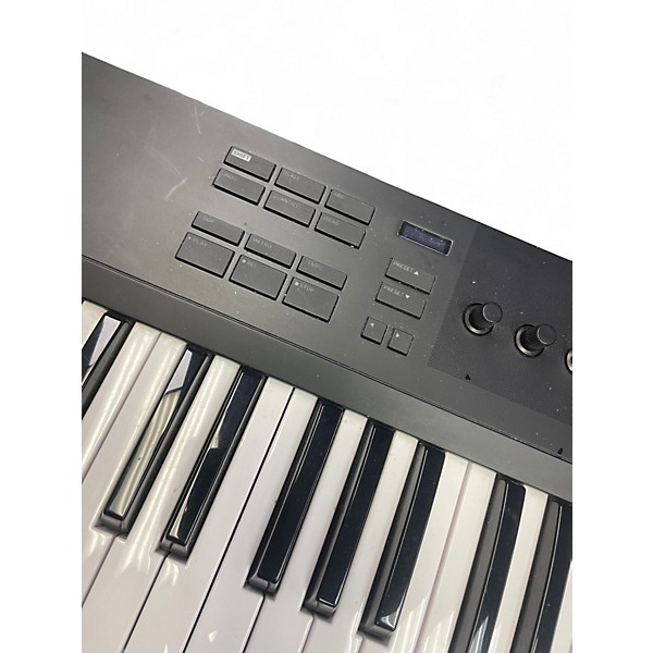 Used Native Instruments Komplete Kontrol A61 MIDI Controller