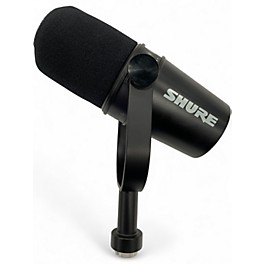 Used Shure MV7 Dynamic Microphone
