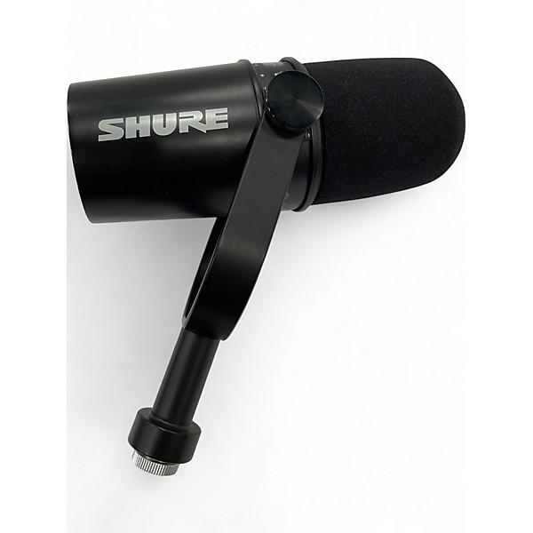 Used Shure MV7 Dynamic Microphone