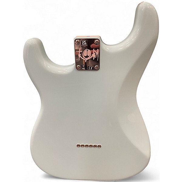 Used Fender Tom Delonge Signature Stratocaster Daphne Blue Solid Body Electric Guitar