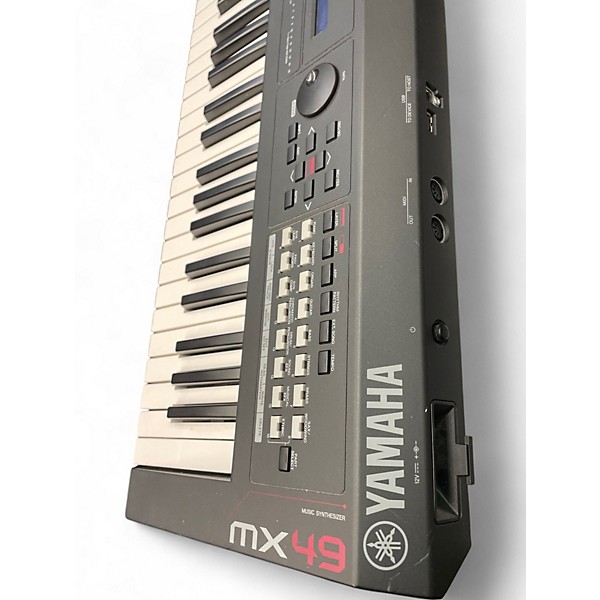 Used Yamaha MX49 49 Key Keyboard Workstation