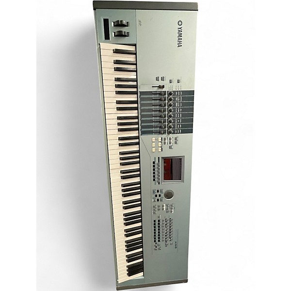 Used Yamaha Motif XS8 88 Key Keyboard Workstation