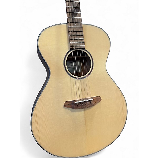 Used Breedlove Discovery S Concert Natural Acoustic Guitar