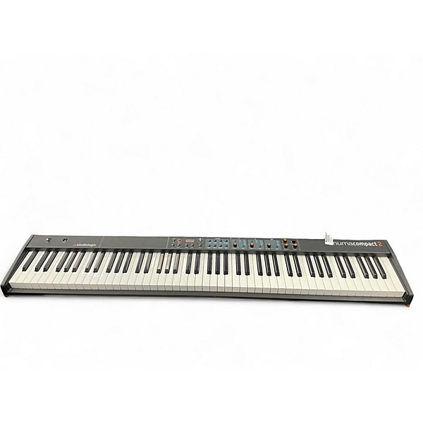 Used Studio Logic NUNA COMPACT 2
