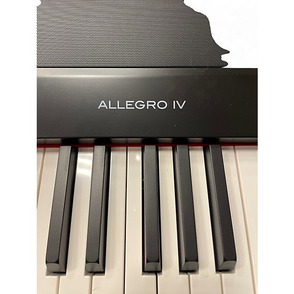 Used Williams Allegro 88 Key Digital Piano