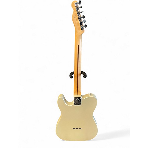 Used Fender Player Stratocaster Classic White Solid Body Electric Guitar