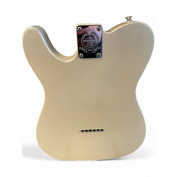 Used Fender Player Stratocaster Classic White Solid Body Electric Guitar