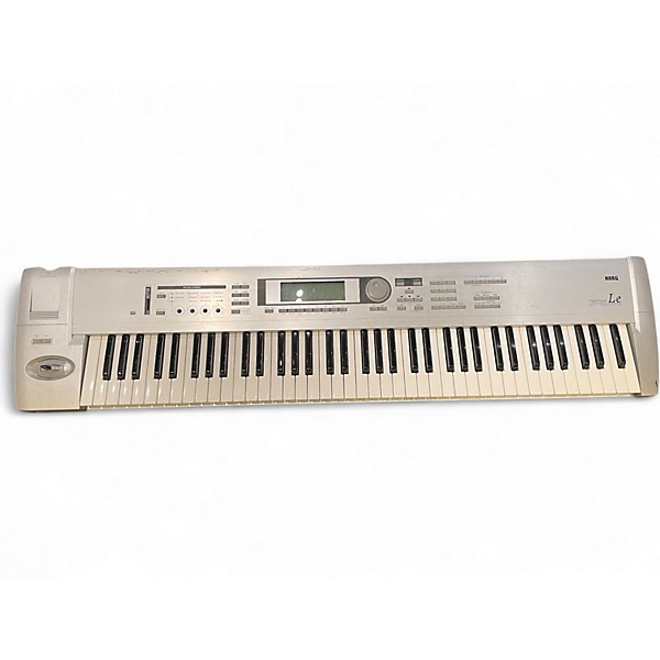 Used Korg Triton le Keyboard Workstation