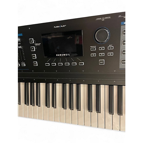 Used Kurzweil K2700 Keyboard Workstation