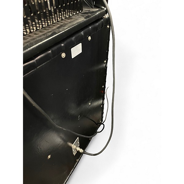 Used Kustom TR412 Guitar Cabinet