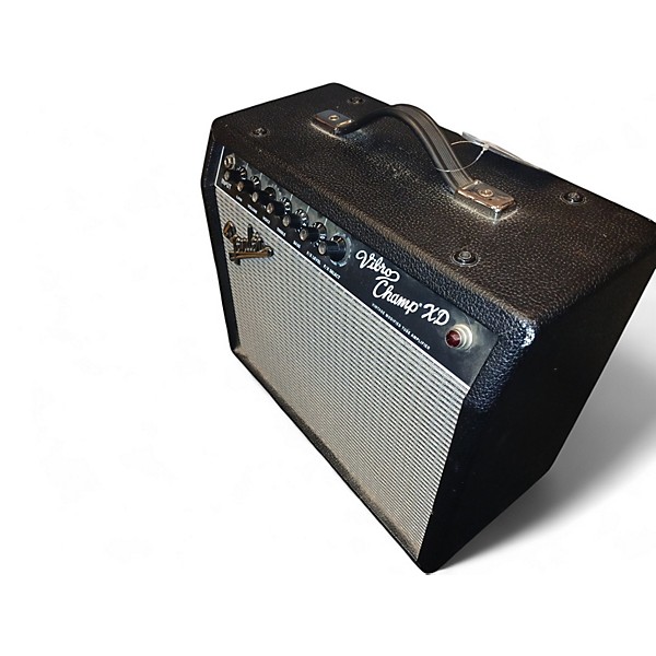 Used Fender Vibro Champ XD 5W 1X8 Guitar Combo Amp