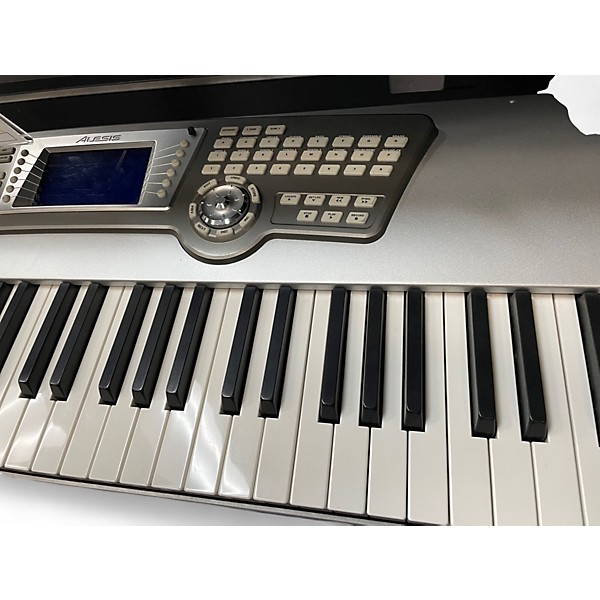 Used Alesis Fusion 8HD 88 Key Keyboard Workstation