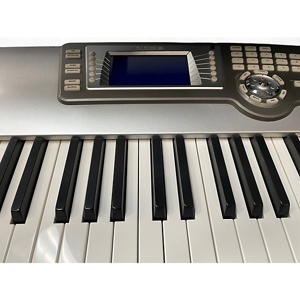 Used Alesis Fusion 8HD 88 Key Keyboard Workstation