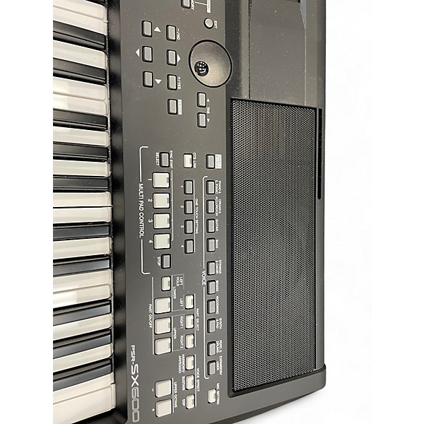 Used Yamaha PSR-SX600 Arranger Keyboard