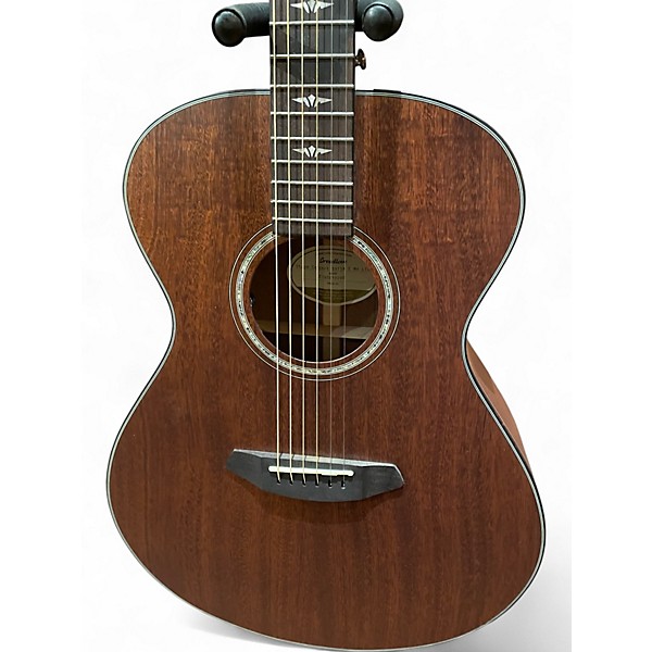 Used Breedlove Stage Concert Mahogany Acoustic Electric Guitar