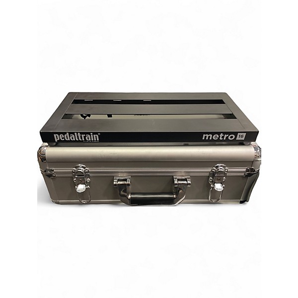 Used Pedaltrain Metro 16 Utility Case
