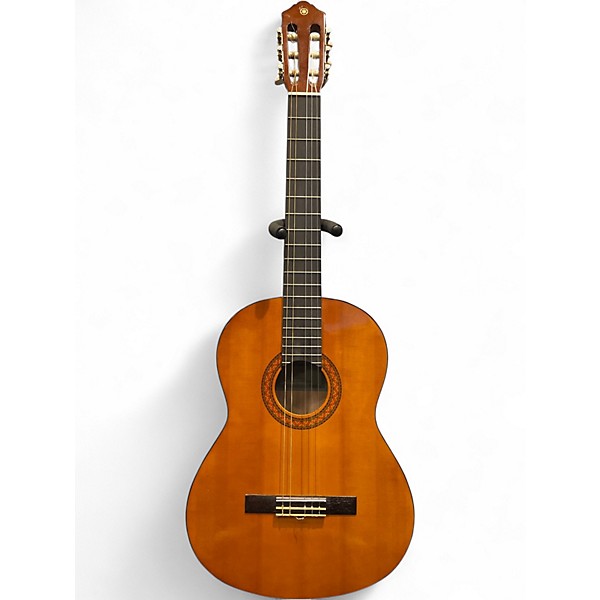Used Yamaha C40 Natural Classical Acoustic Guitar